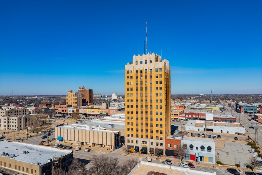 More Photos Of 114 E Broadway Ave, Enid Apartments For Sale