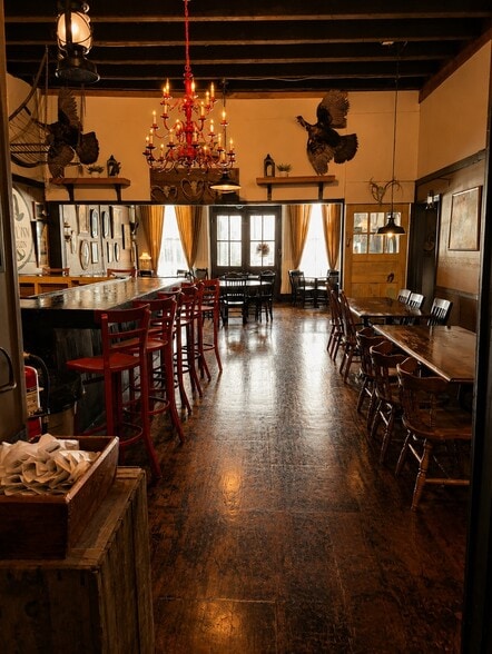 More Photos Of 223 Broad St, Milton General Retail For Sale