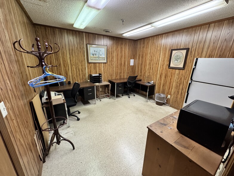 More Photos Of 8769 Dayton Pike, Soddy Daisy Warehouse For Sale