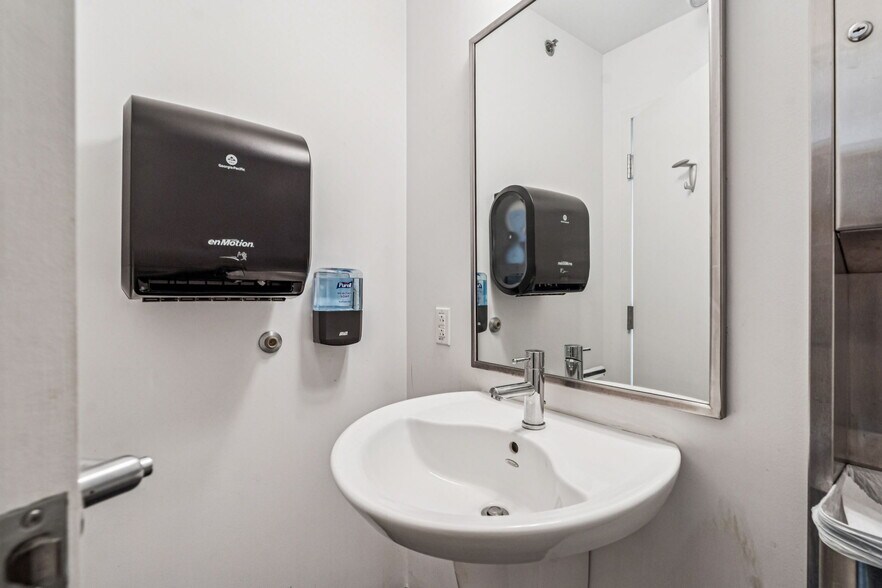 More Photos Of ,  Unknown For Sale