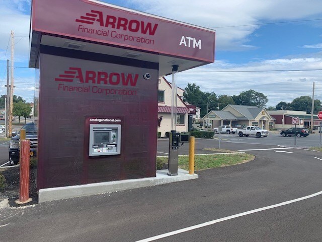 More Photos Of 1963 Altamont Ave, Schenectady Bank For Sale