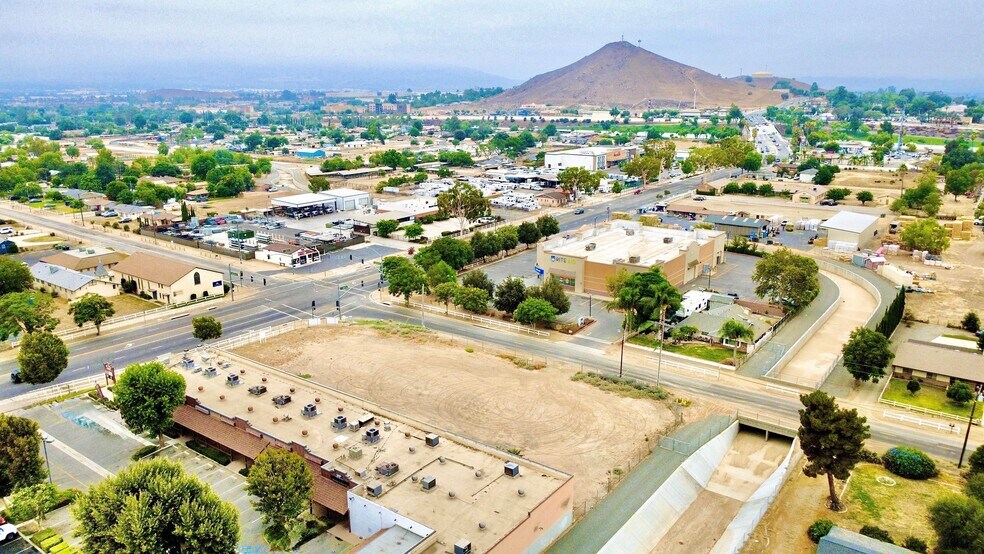 More Photos Of 1233 6th St, Norco Land For Sale