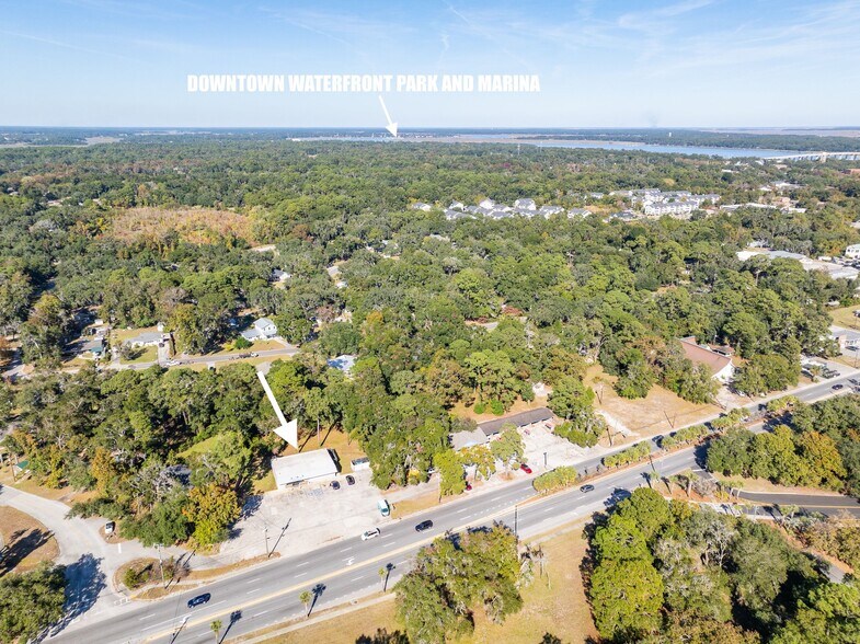 More Photos Of 1810 Ribaut Rd, Port Royal Convenience Store For Sale