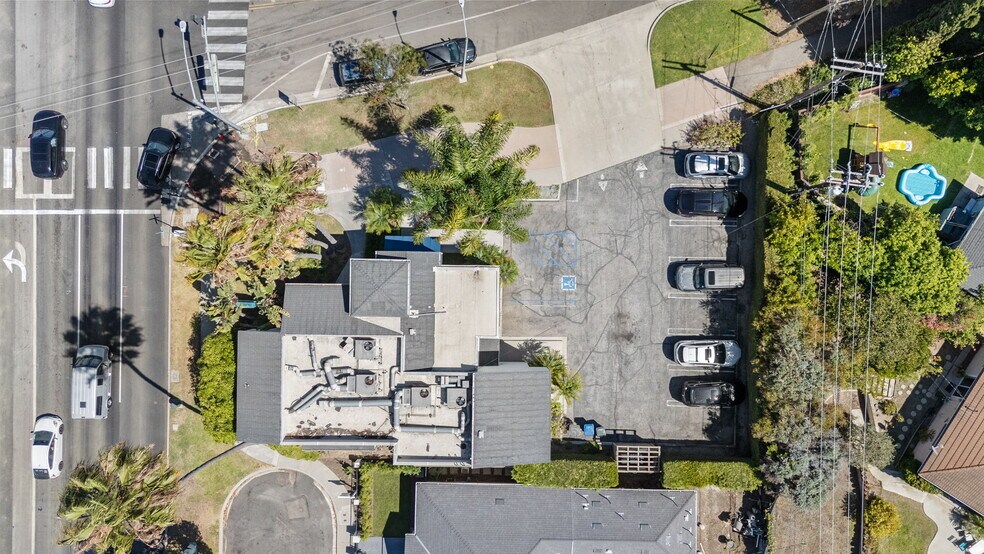 More Photos Of 2802 Pacific Coast Hwy, Torrance Medical For Sale