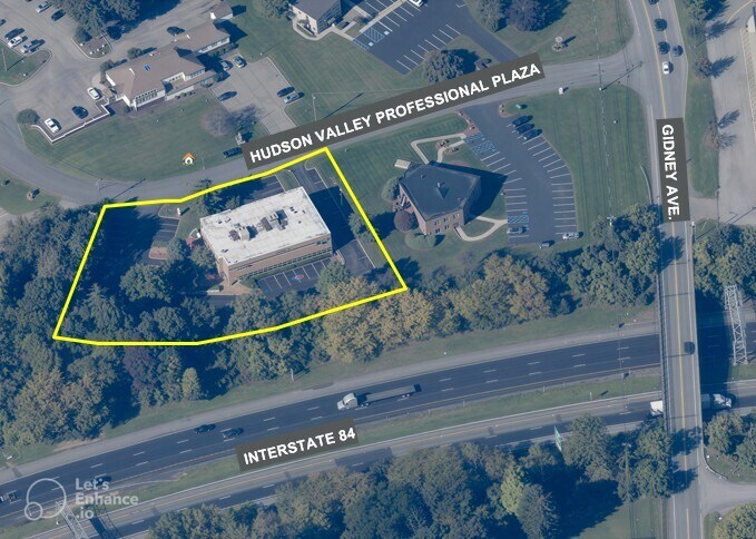 More Photos Of 9 Hdsn Vly Prof Plz, Newburgh Medical For Sale