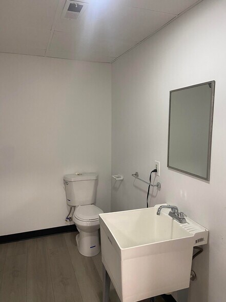 More Photos Of 64 Field Rd, Somers Industrial For Lease