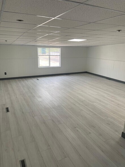 More Photos Of 445 N Findlay St, Dayton Industrial For Lease