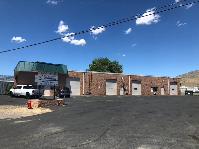 More Photos Of 5460 US Highway 50 E, Carson City Flex For Lease