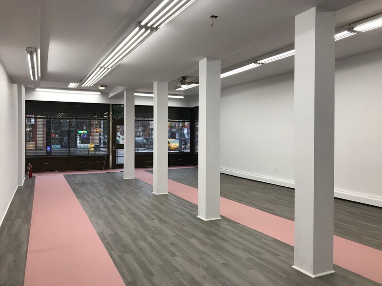 More Photos Of 2020-2022 Third Ave, New York Apartments For Lease