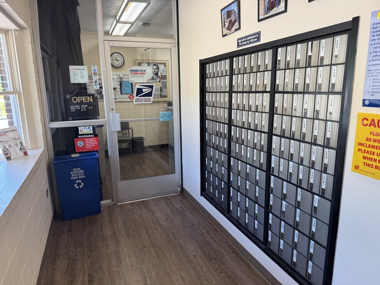 More Photos Of 5858 Old Hendersonville Hwy, Penrose Post Office For Sale