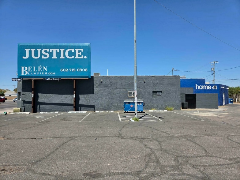 More Photos Of 1544 E McDowell Rd, Phoenix Bar For Sale