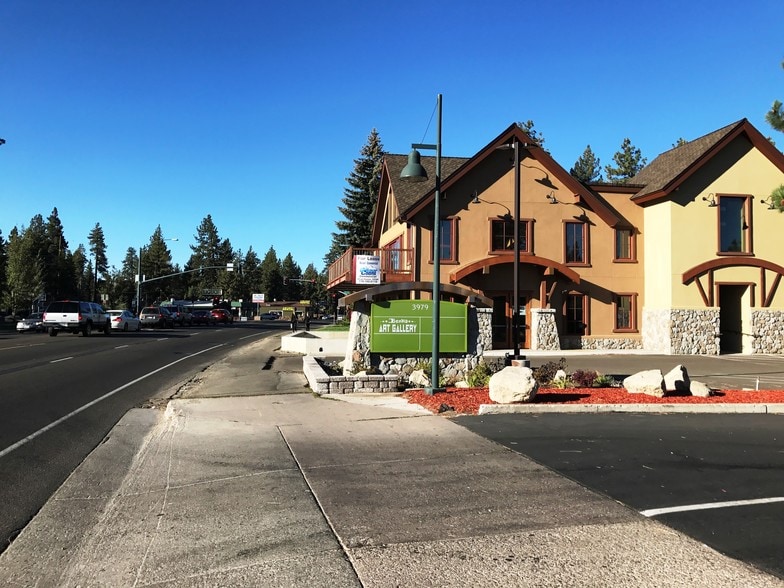 More Photos Of 3979 Lake Tahoe Blvd, South Lake Tahoe Restaurant For Lease