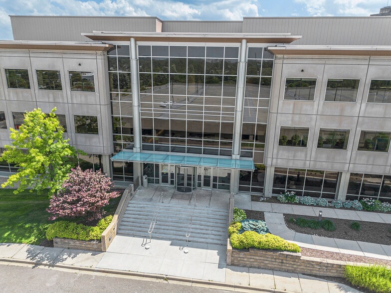 Primary Photo Of 789 E Eisenhower Pky, Ann Arbor Office For Lease