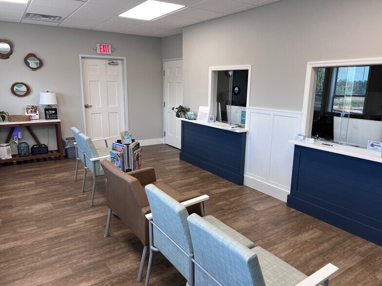 More Photos Of 501 Doug Baker Blvd, Hoover Healthcare For Lease
