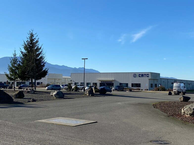 More Photos Of 2220 W 18th St, Port Angeles Light Manufacturing For Lease