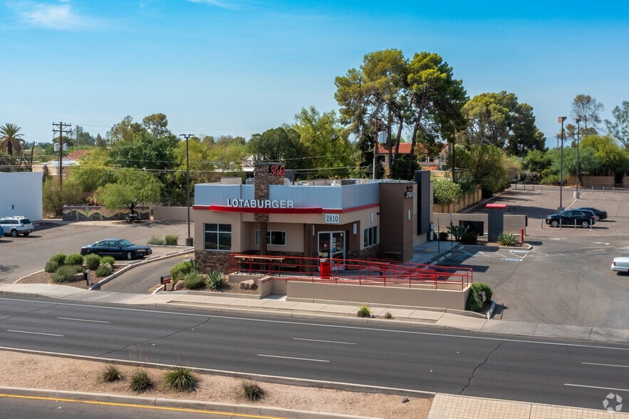 More Photos Of 2810 E Speedway Blvd, Tucson Fast Food For Lease