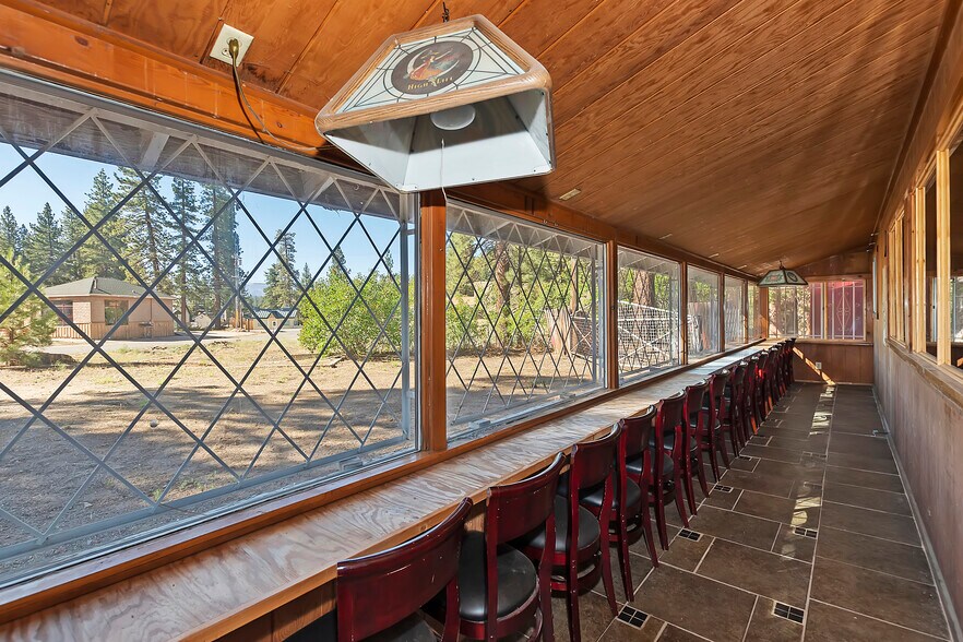 More Photos Of 39167 Rim of the world Dr, Fawnskin Restaurant For Sale