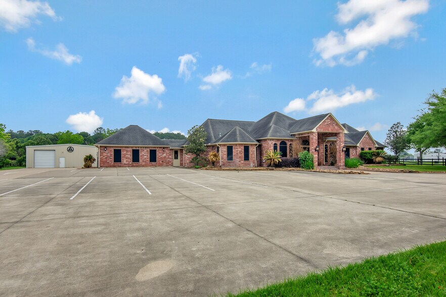 More Photos Of 17004 Grant Rd, Cypress Office For Sale