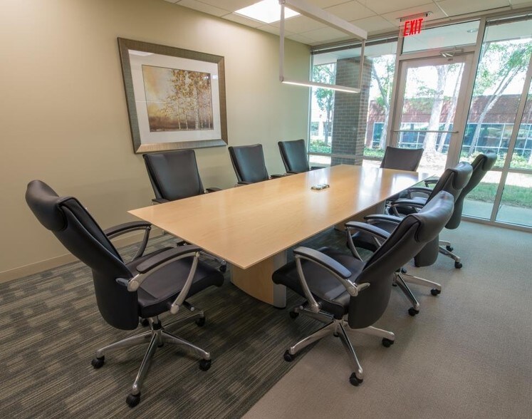 More Photos Of 8210 University Executive Park Dr, Charlotte Office For Lease