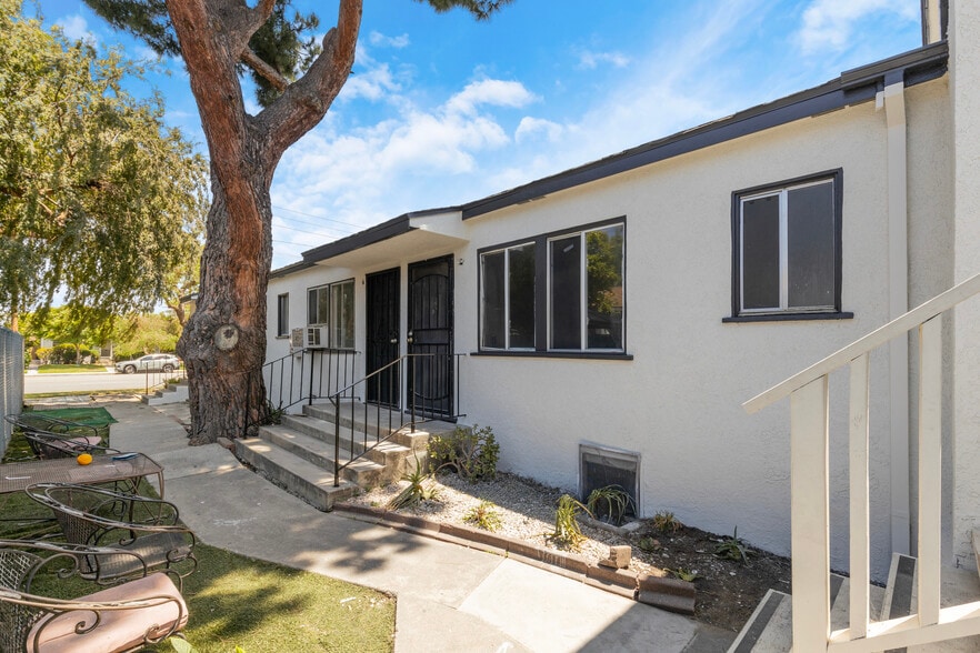 More Photos Of 1515 N Hollywood Way, Burbank Apartments For Sale