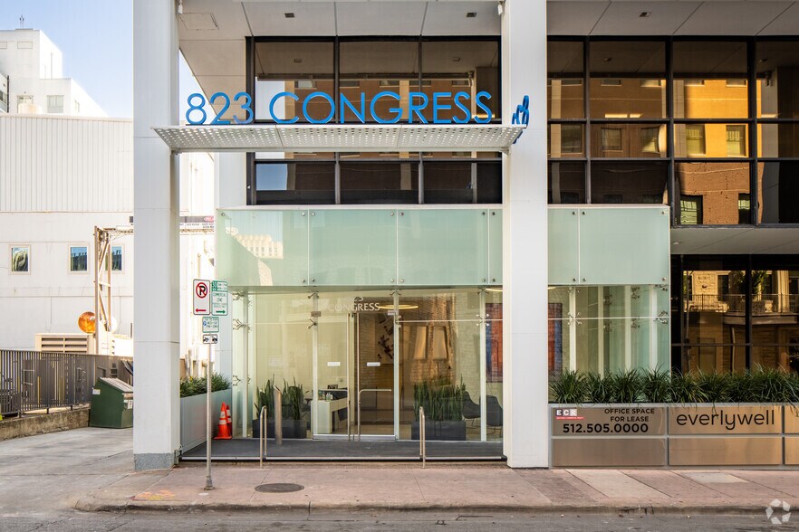 More Photos Of 823 Congress Ave, Austin Office For Lease