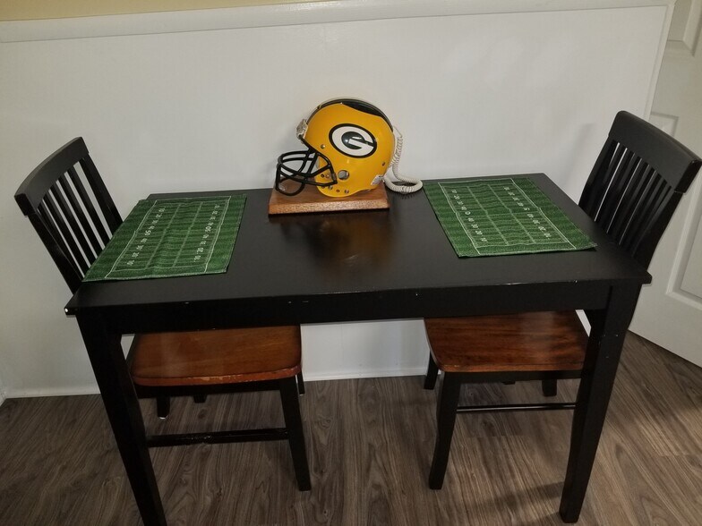 More Photos Of 1305 N Superior Ave, Tomah Apartments For Sale