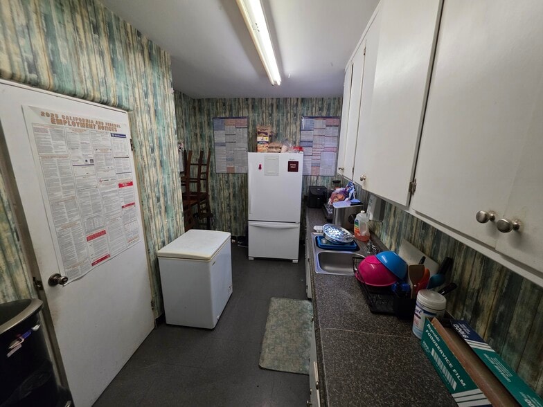 More Photos Of 1063 Aviation Blvd, Hermosa Beach Religious Facility For Sale