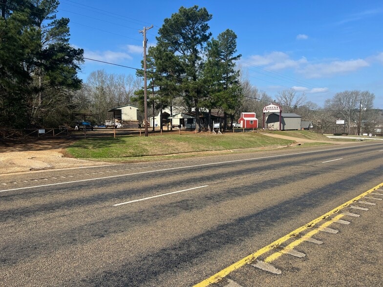 More Photos Of 905 Highway 110 N, Whitehouse Land For Sale