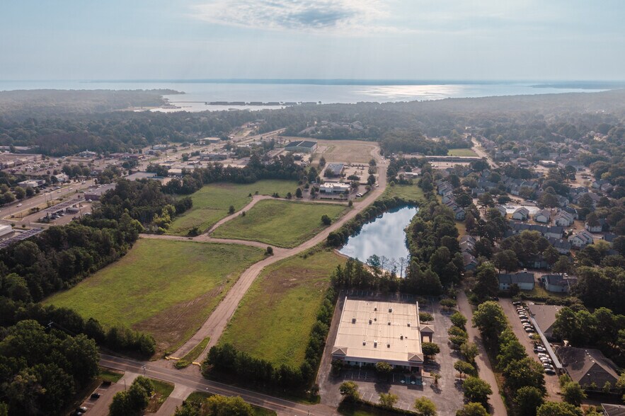 More Photos Of Harbour Pointe Crossing, Ridgeland Land For Sale