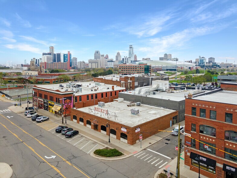 More Photos Of 2489 Russell St, Detroit Storefront For Sale