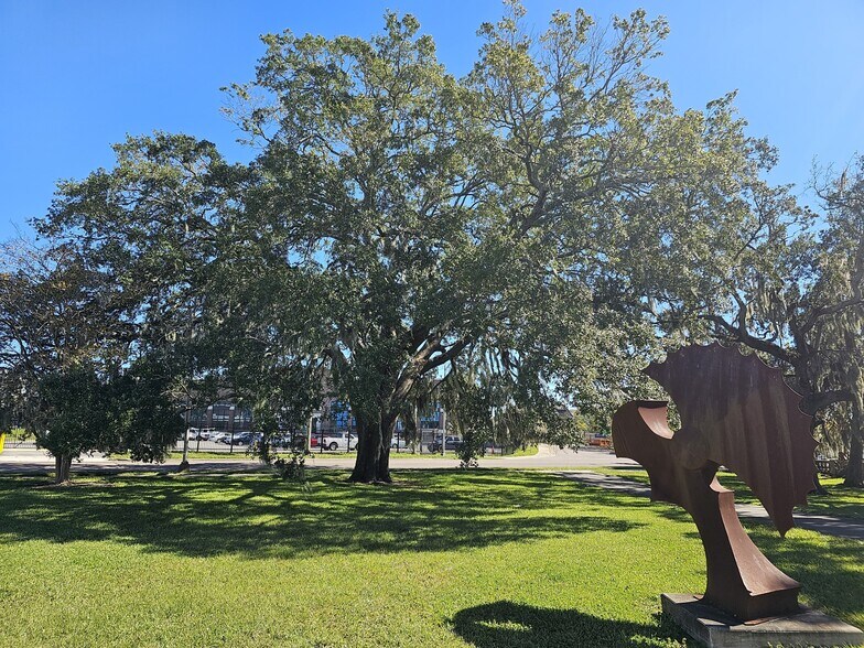 More Photos Of 1103 N Laura St, Jacksonville Medical For Lease