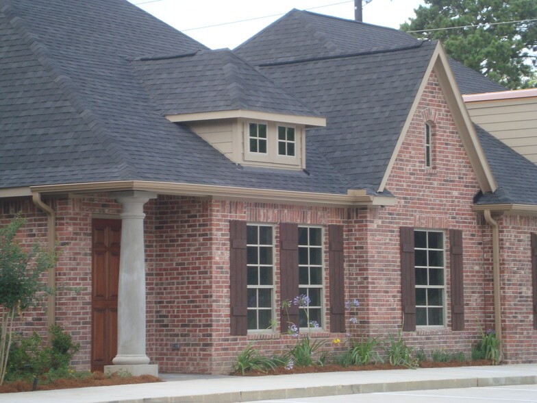 More Photos Of 16430 N Eldridge Pky, Tomball Unknown For Lease