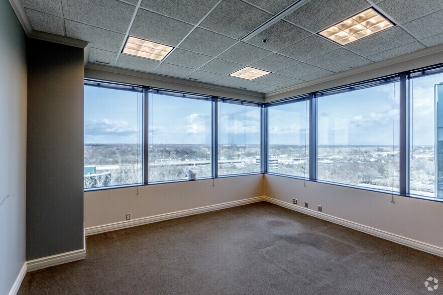 Photo of 11st Floor Ste 1170