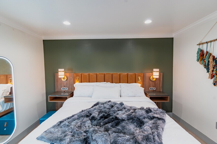 More Photos Of 1107 N Broadway, Santa Maria Hotel For Sale