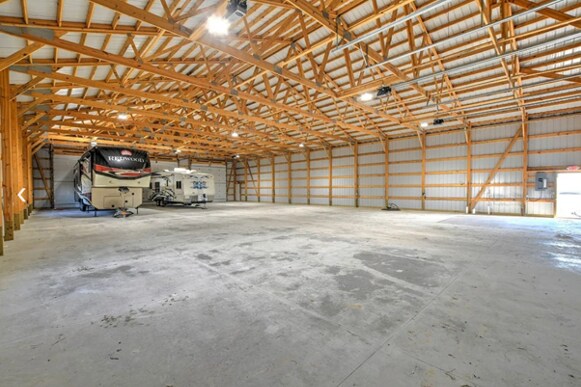 More Photos Of 3906 Hospitality Ln, Decatur Self Storage For Lease