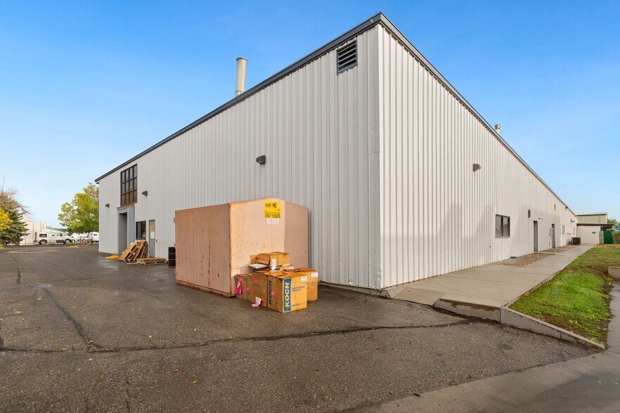 More Photos Of 225 Commerce Dr, Fort Collins Warehouse For Sale