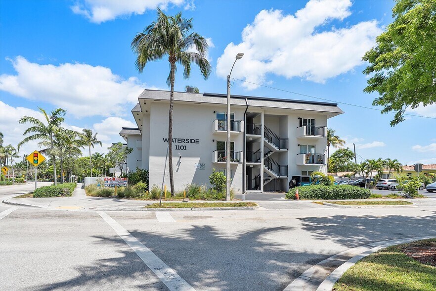 More Photos Of 1101 NE 80th St, Miami Apartments For Sale