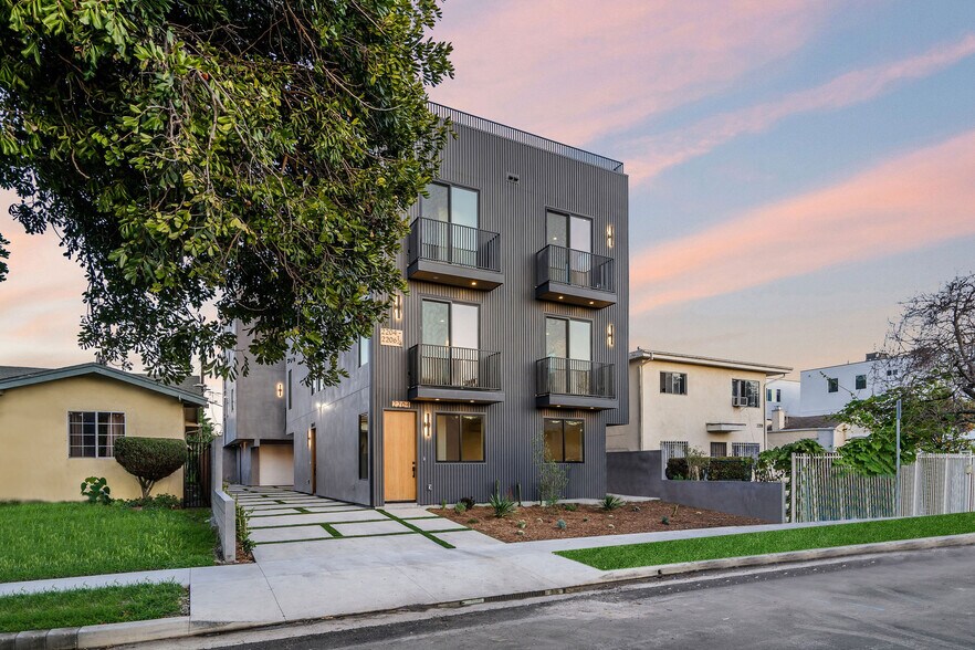 Primary Photo Of 2204 Carmona Ave, Los Angeles Apartments For Sale