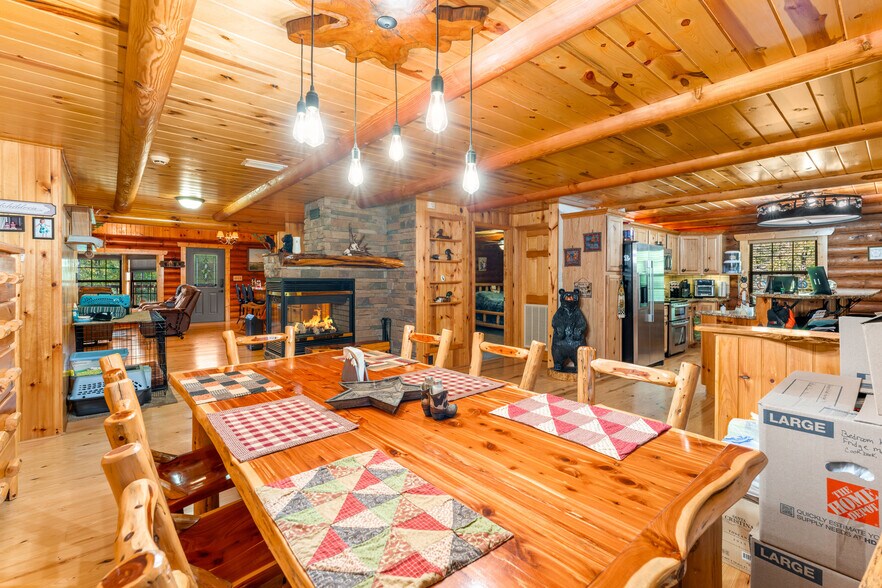 More Photos Of 228 Pattie Gap Rd, Philadelphia Apartments For Sale