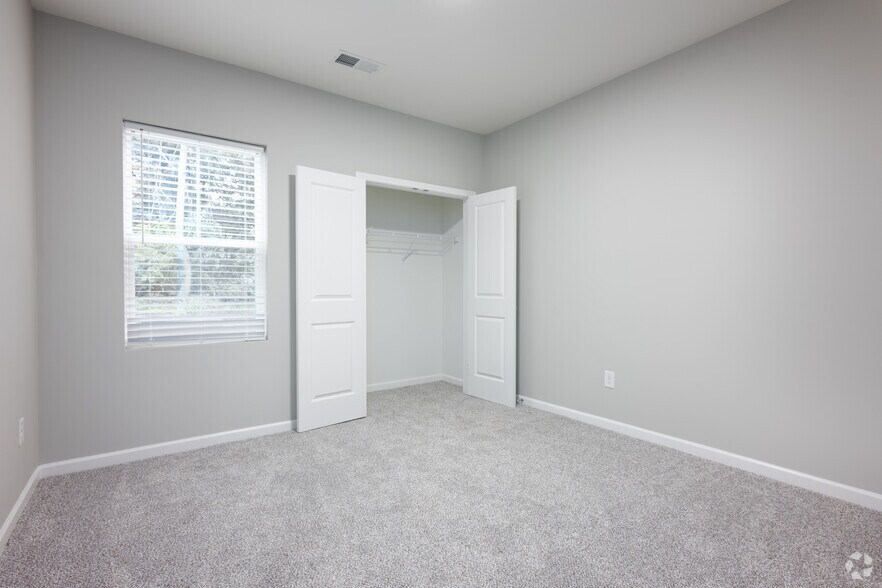 More Photos Of 143 Emerson Point Dr, Elon Apartments For Sale