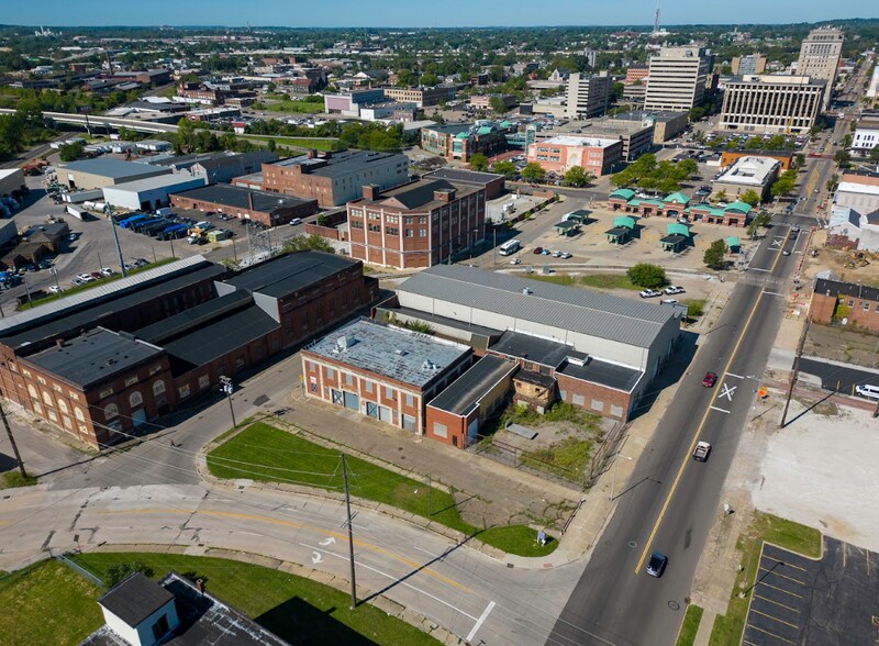 More Photos Of 715 2nd St SE, Canton Industrial For Lease