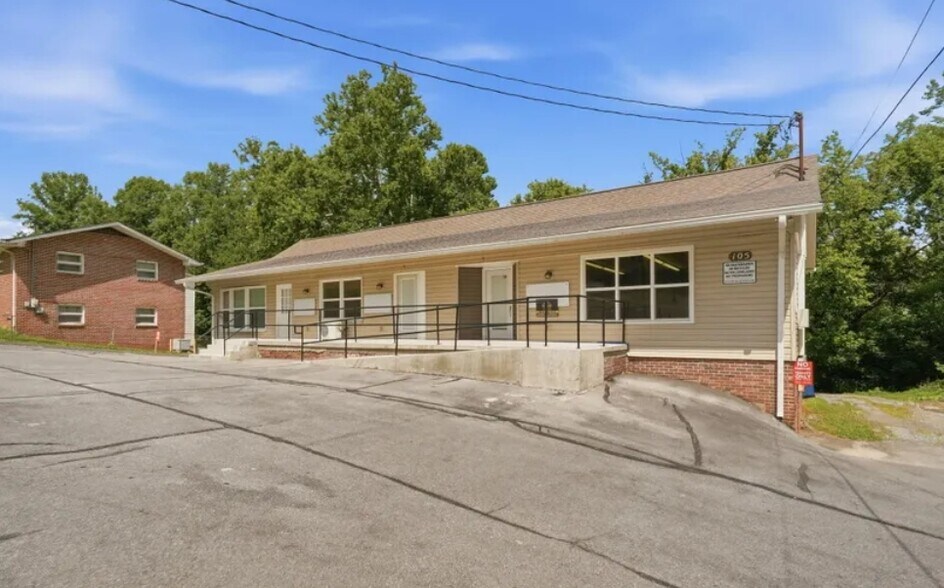 More Photos Of 105 Brookfield Dr, Kingsport Apartments For Sale