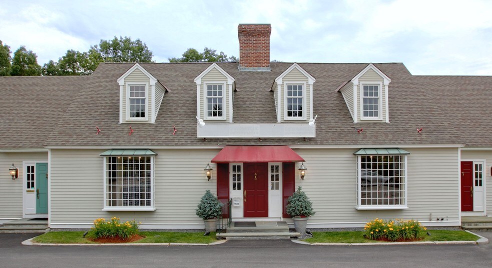 Primary Photo Of 215 Boston Post Rd, Sudbury Storefront Retail Office For Lease