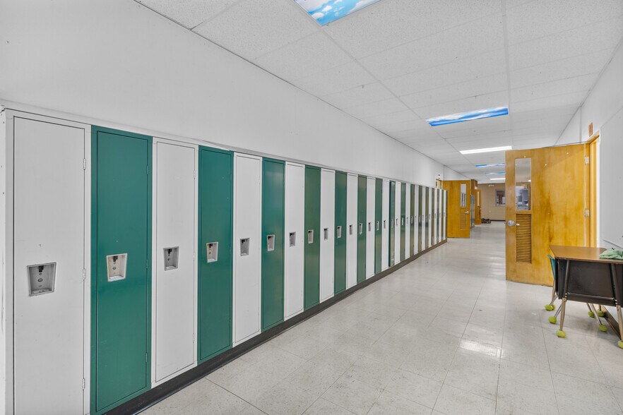 More Photos Of W11195 WI-127, Portage Schools For Sale