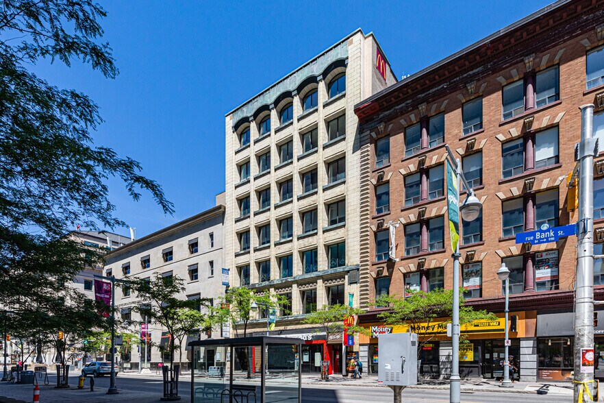 More Photos Of 71-77 Bank St, Ottawa Office For Lease