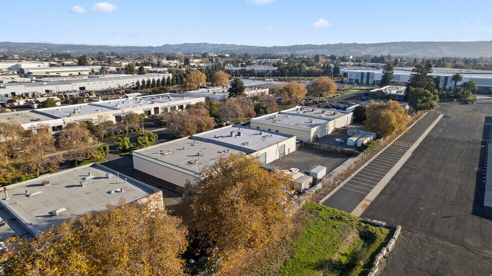 More Photos Of 3144 Diablo Ave, Hayward Warehouse For Sale