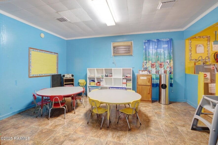 More Photos Of 229 Saint De Porres Street St, Broussard Specialty For Sale