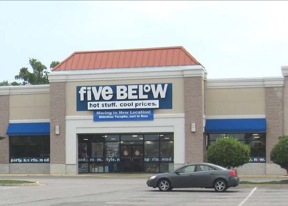 More Photos Of 1293 Carmia Way, Richmond Storefront For Lease