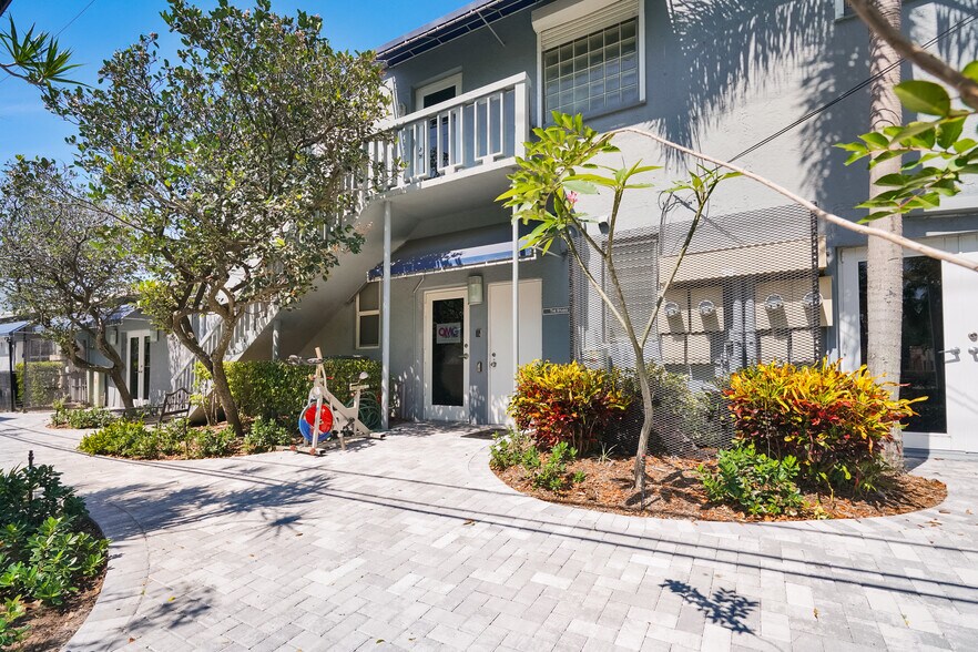 More Photos Of 235-245 NE 4th Ave, Delray Beach Loft Creative Space For Sale