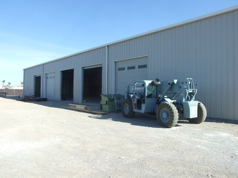 More Photos Of 4151 S Lynn Dr, Fort Mohave Warehouse For Sale